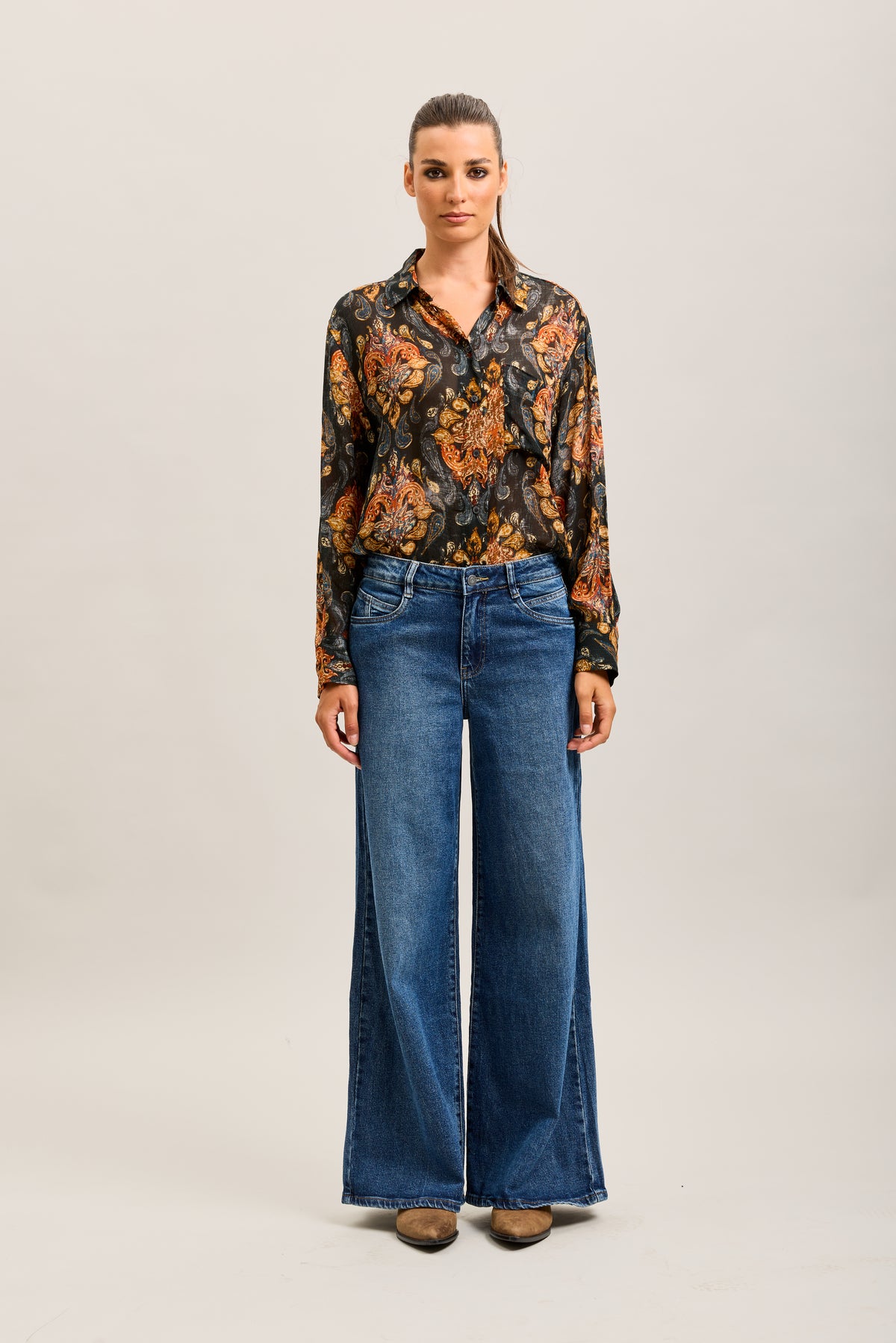 Toxik3 extra wide stretch jean pants with cutouts and pockets