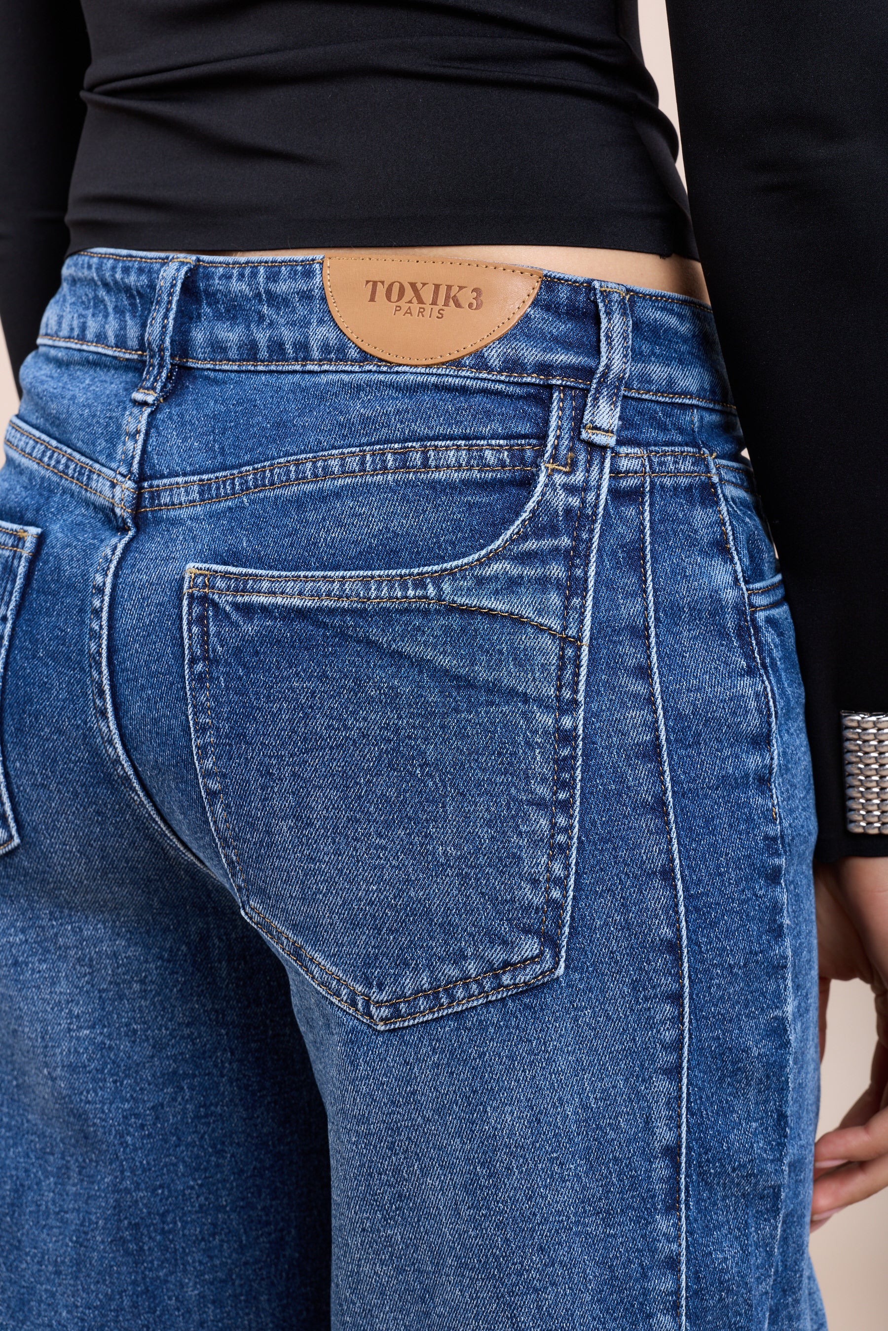 Toxik3 pantalon jean stretch extra wide découpes poches