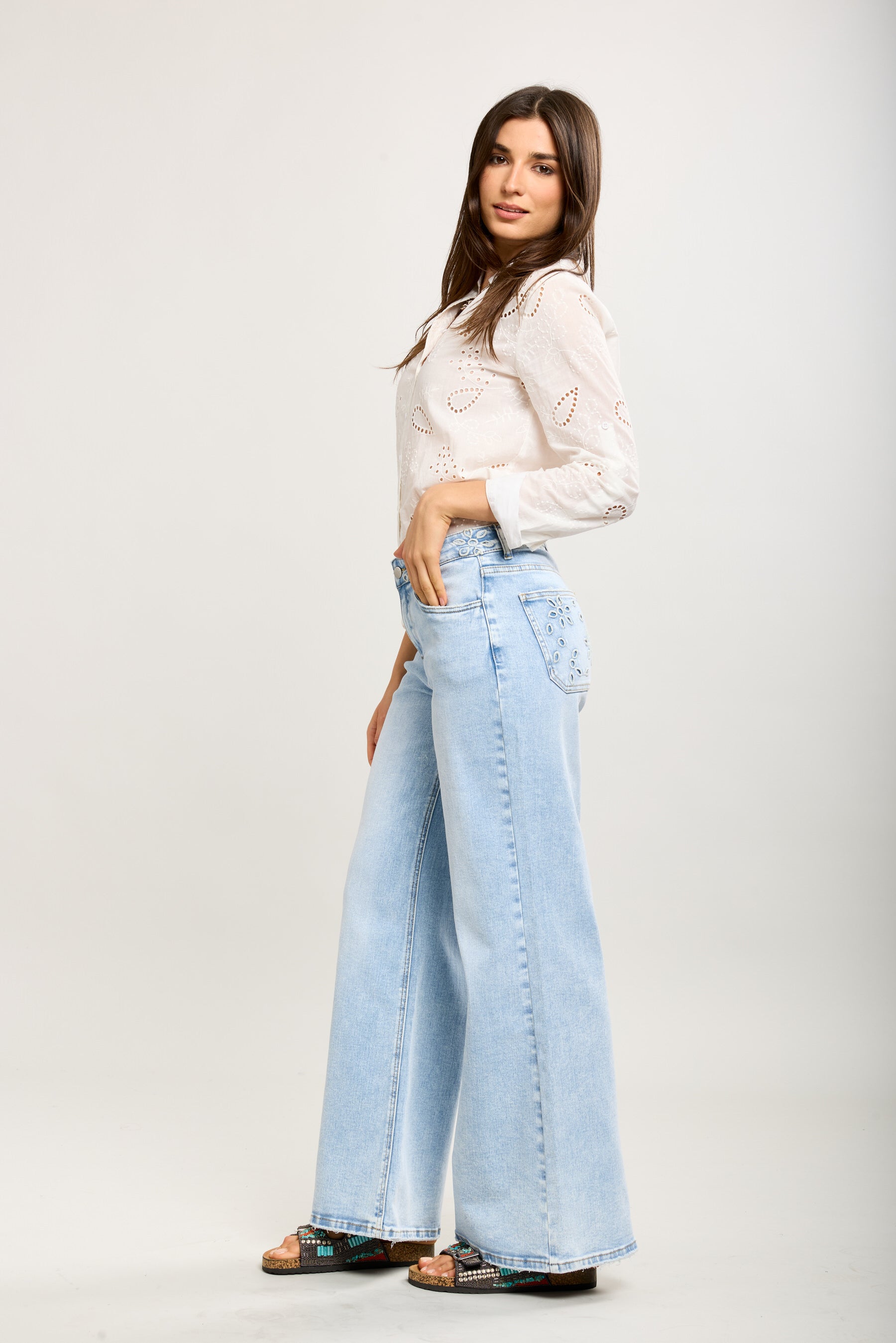 Toxik3 pantalon jean stretch wide broderie fleurs