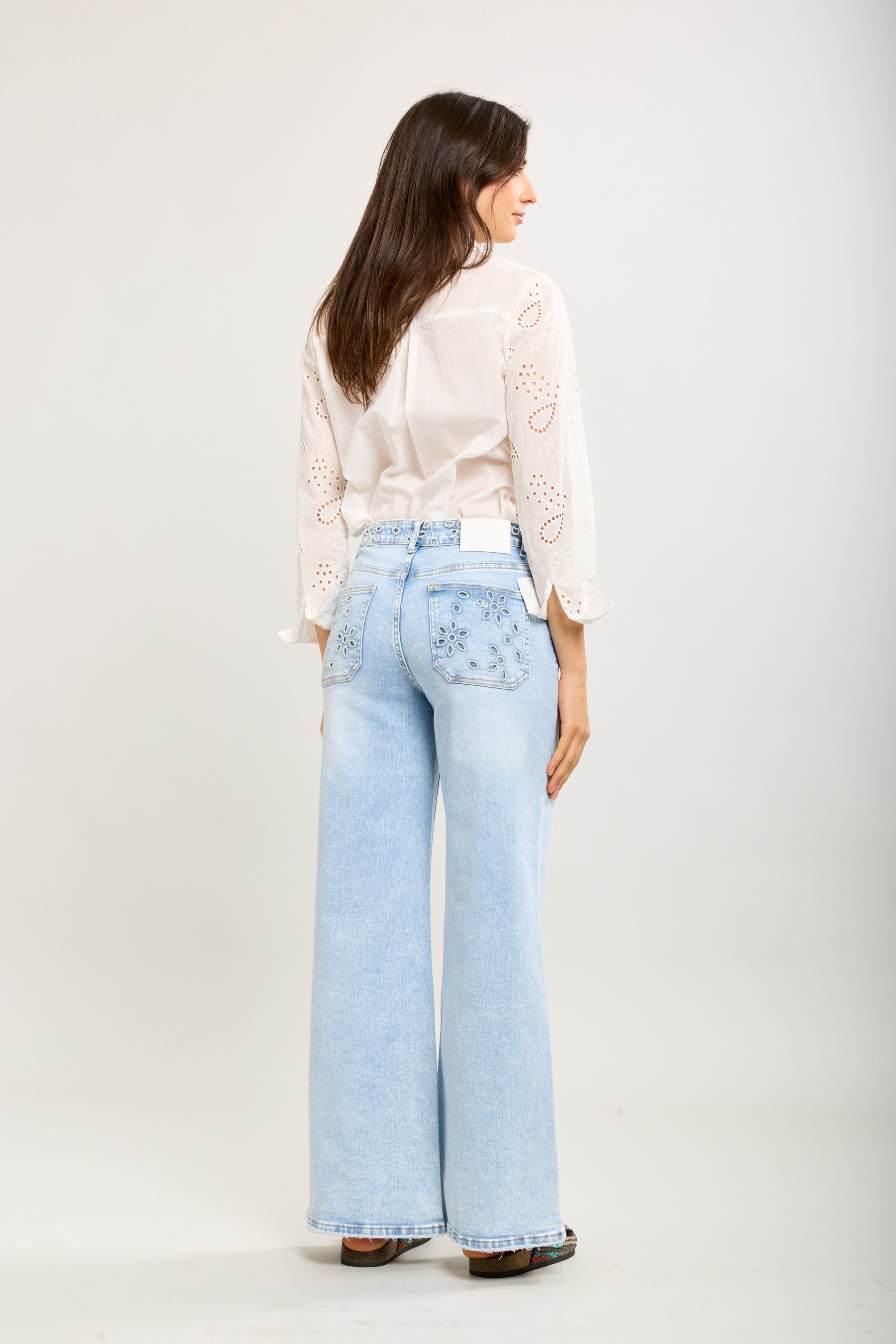 Toxik3 pantalon jean stretch wide broderie fleurs