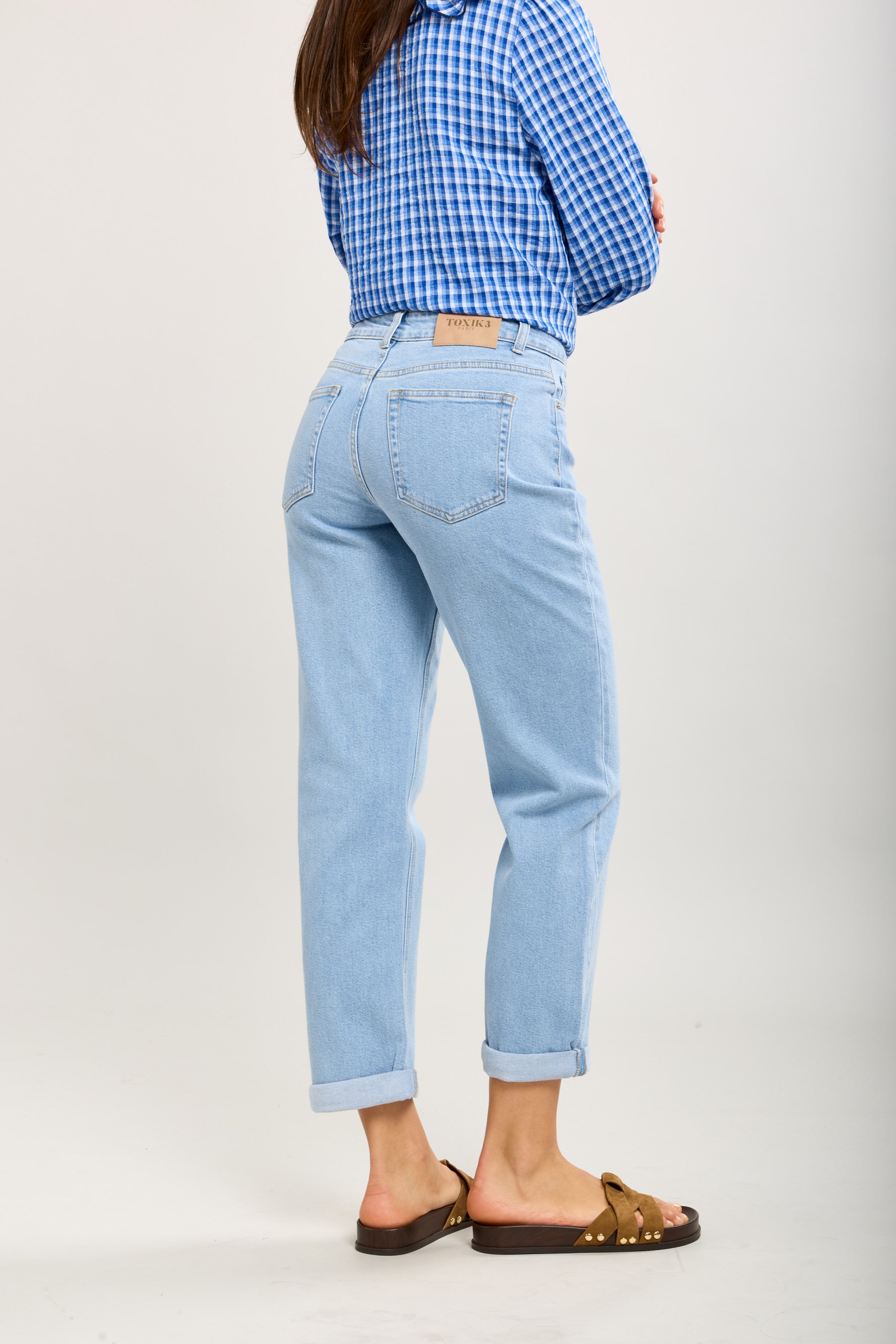 Toxik3 mombroek van stretchdenim met manchetten