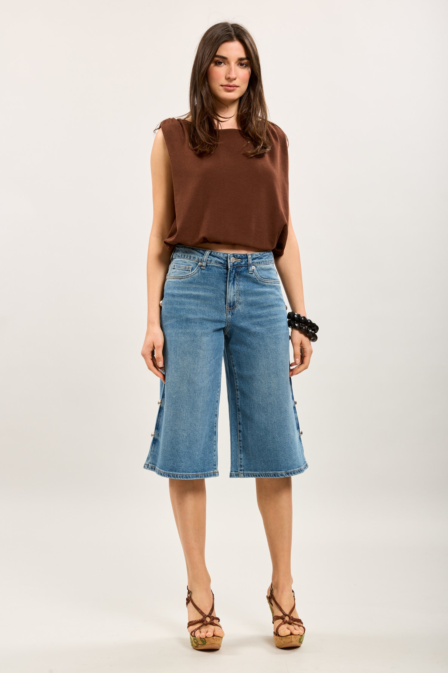 Toxik3 bermuda wide denim stretch détails clous