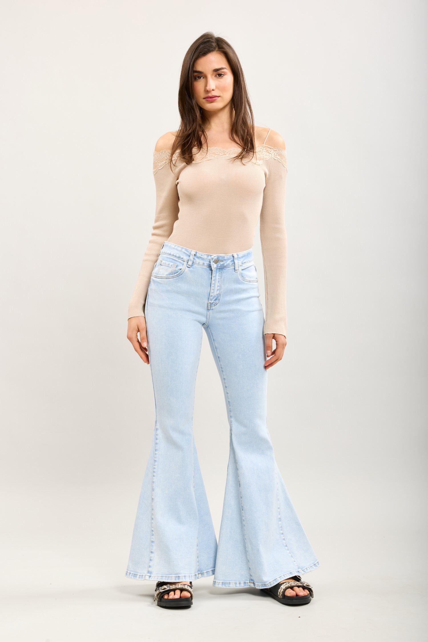 Toxik3 geribbelde flare-jeansbroek met stretch