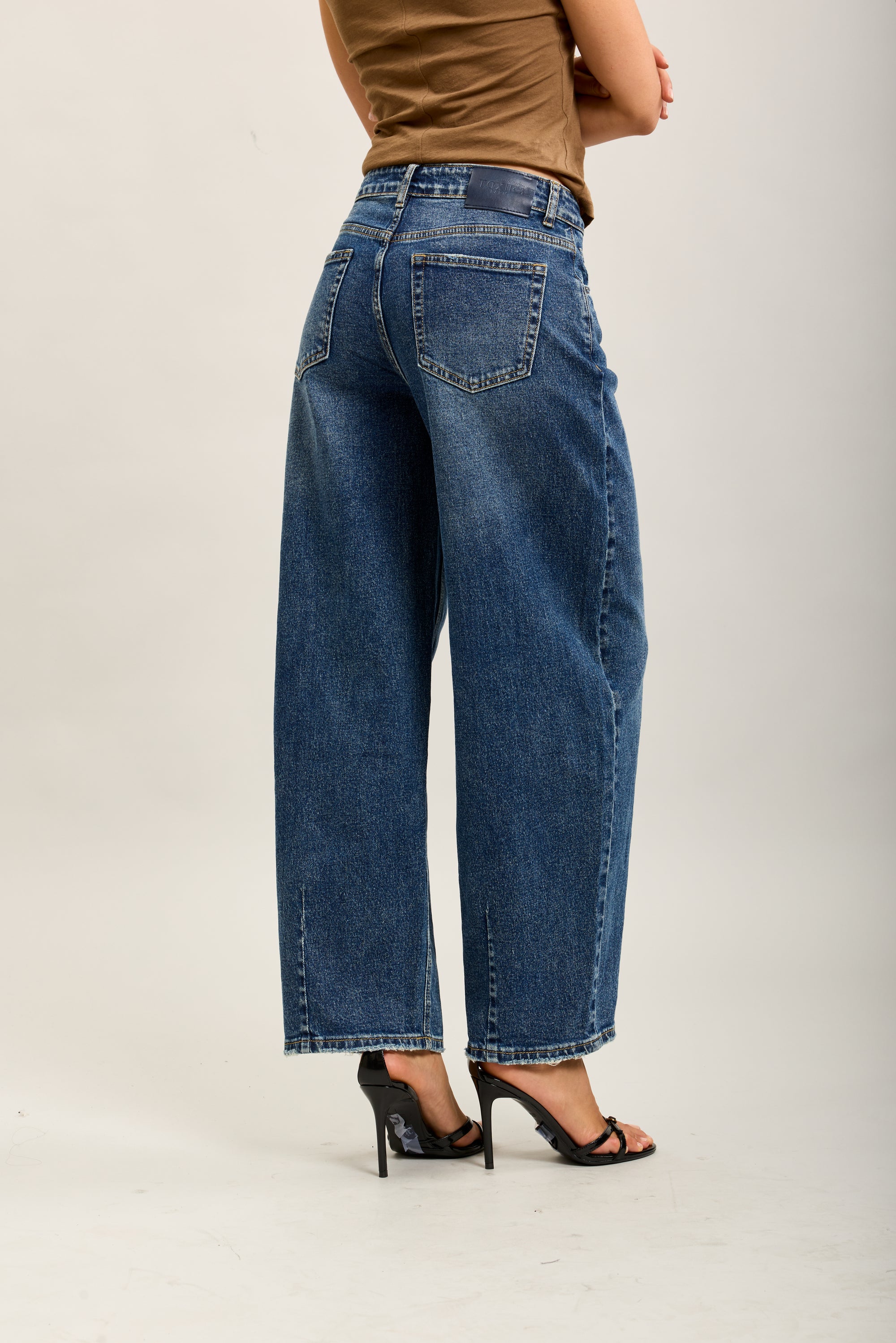 Toxik3 stretch balloon jean pants