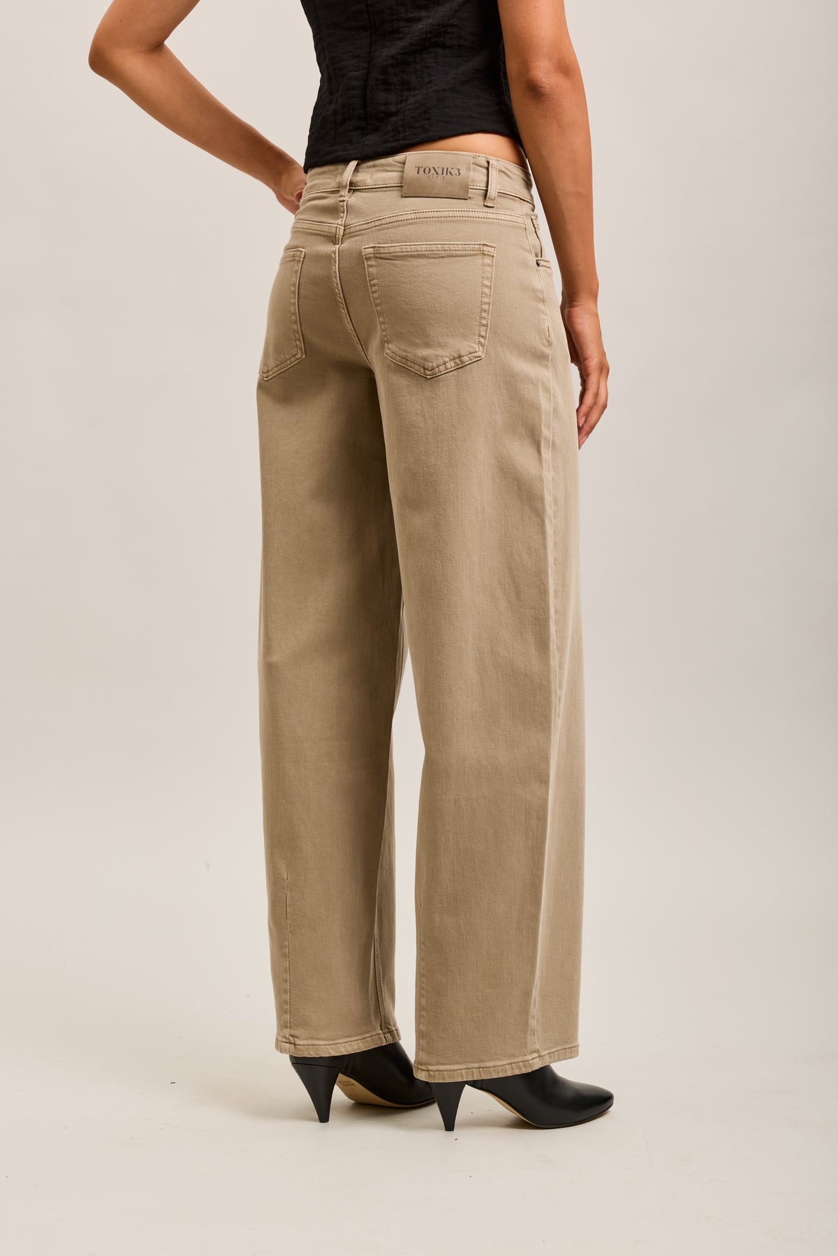 Toxik3 stretch balloon jean pants