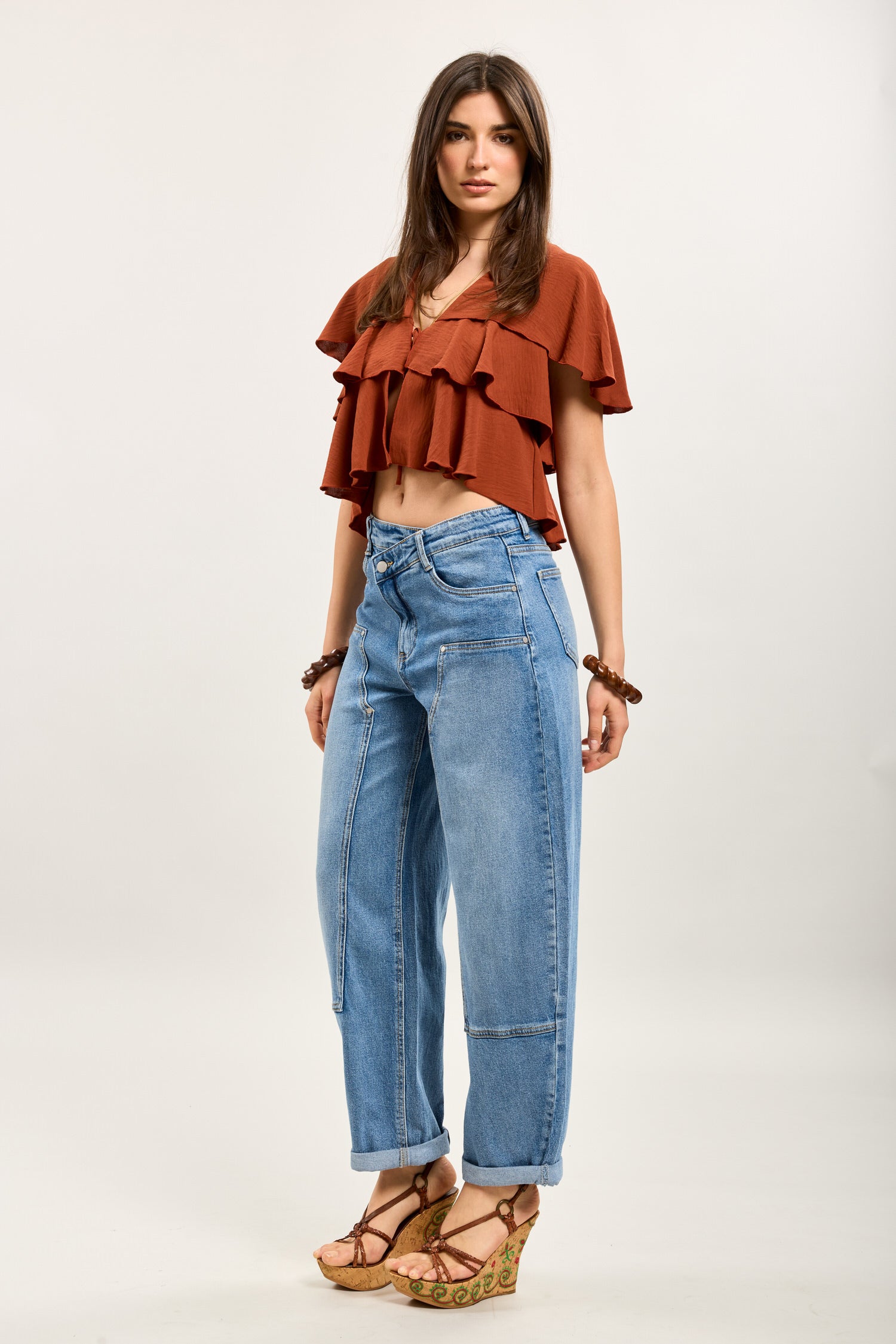 Pantalón toxik3 de denim elástico con cierre asimétrico