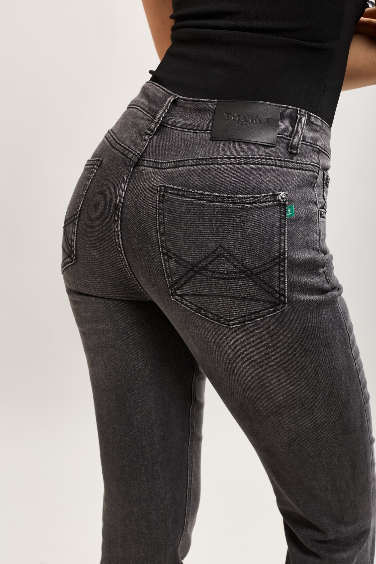 Toxik3 slim cropped stretch denim jean pants
