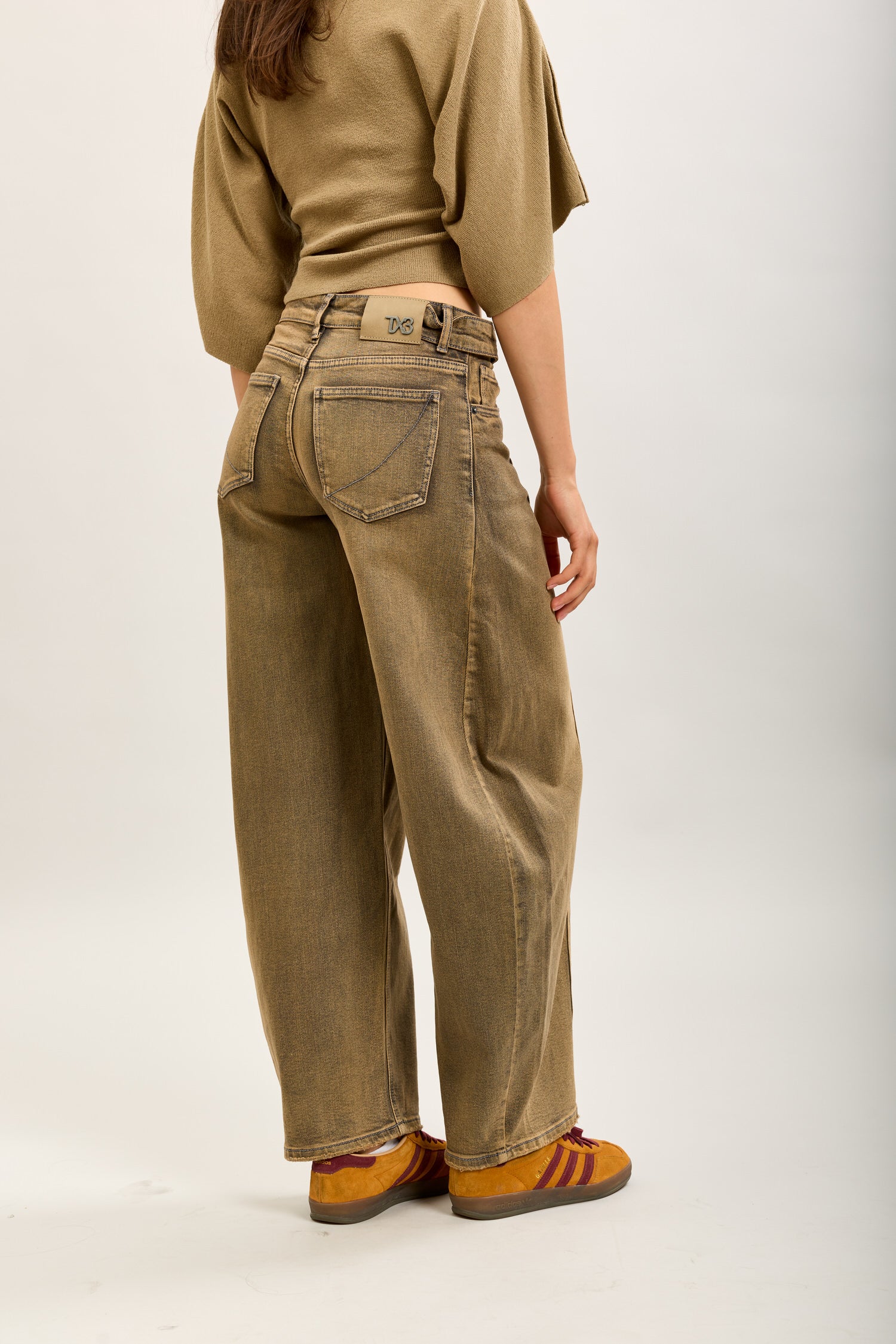 Toxik3 pantalon jean balloon denim stretch boutons à la taille
