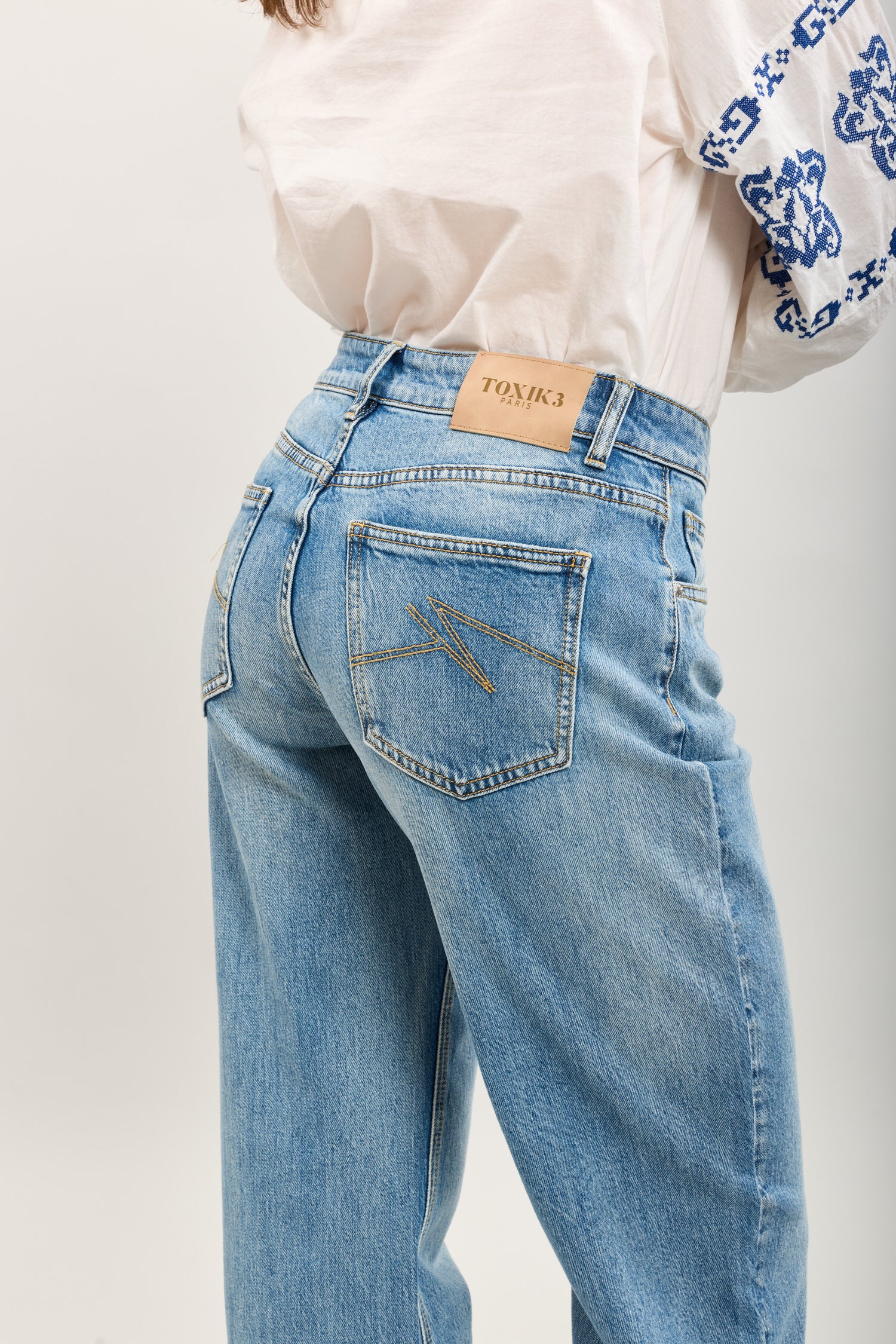 Toxik3 Lyocell denim mom jean pants