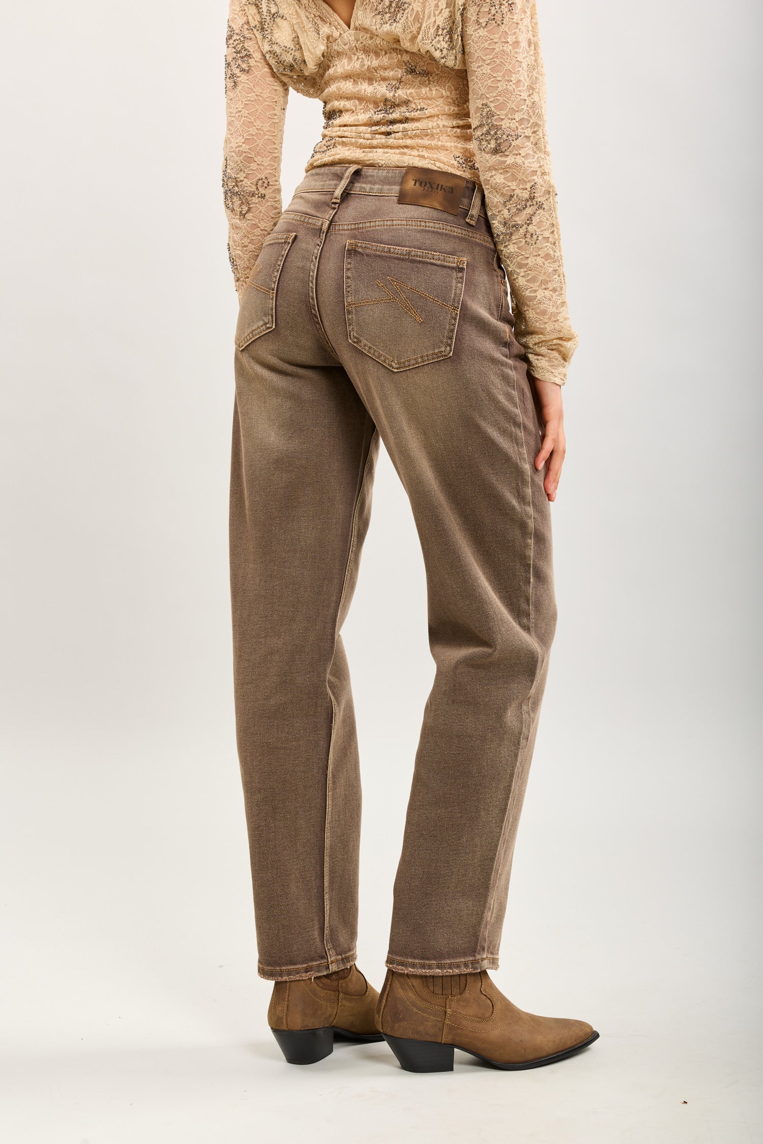 Toxik3 Lyocell denim mom jean pants