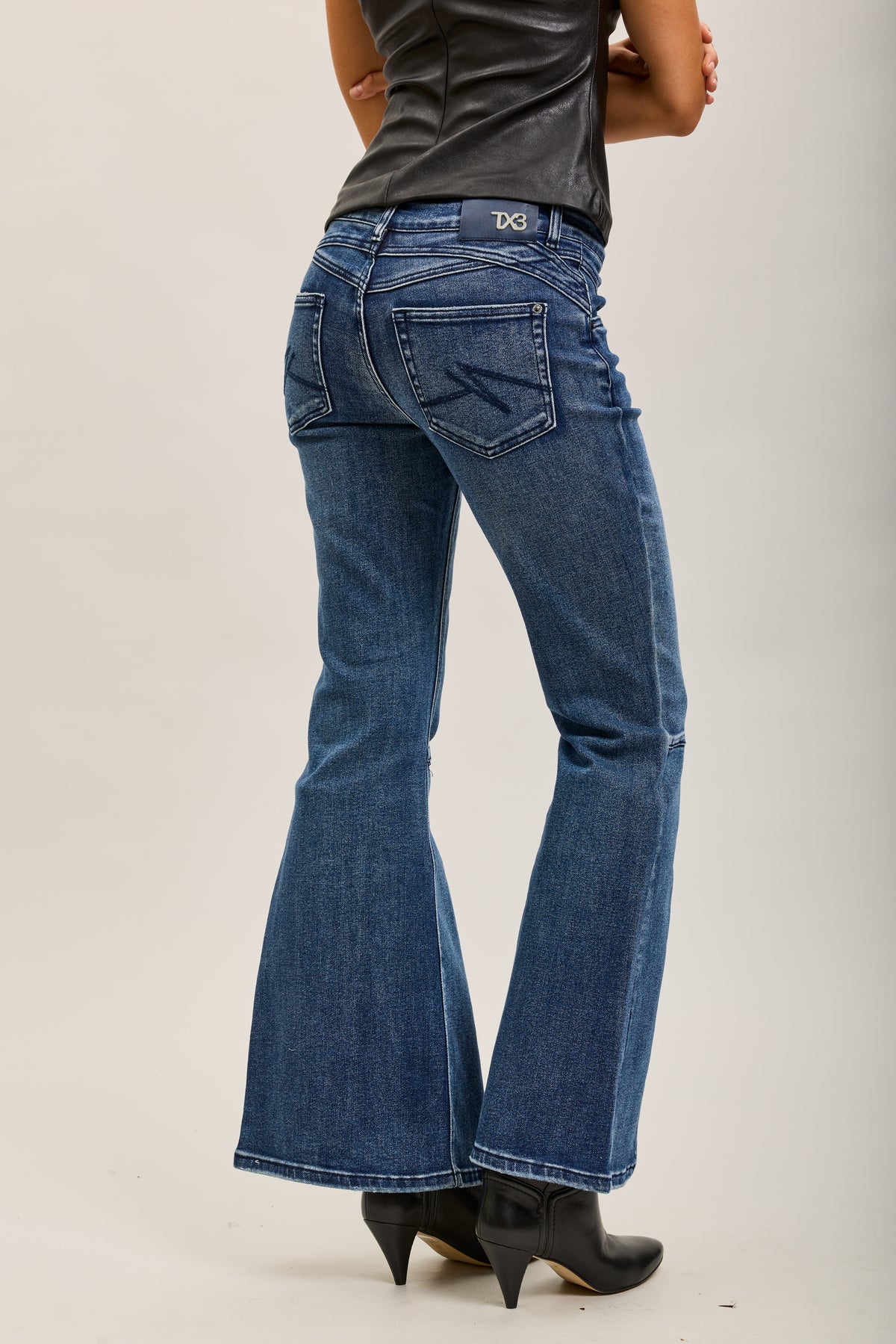 Toxik3 stretch denim bootcut jean pants with slits