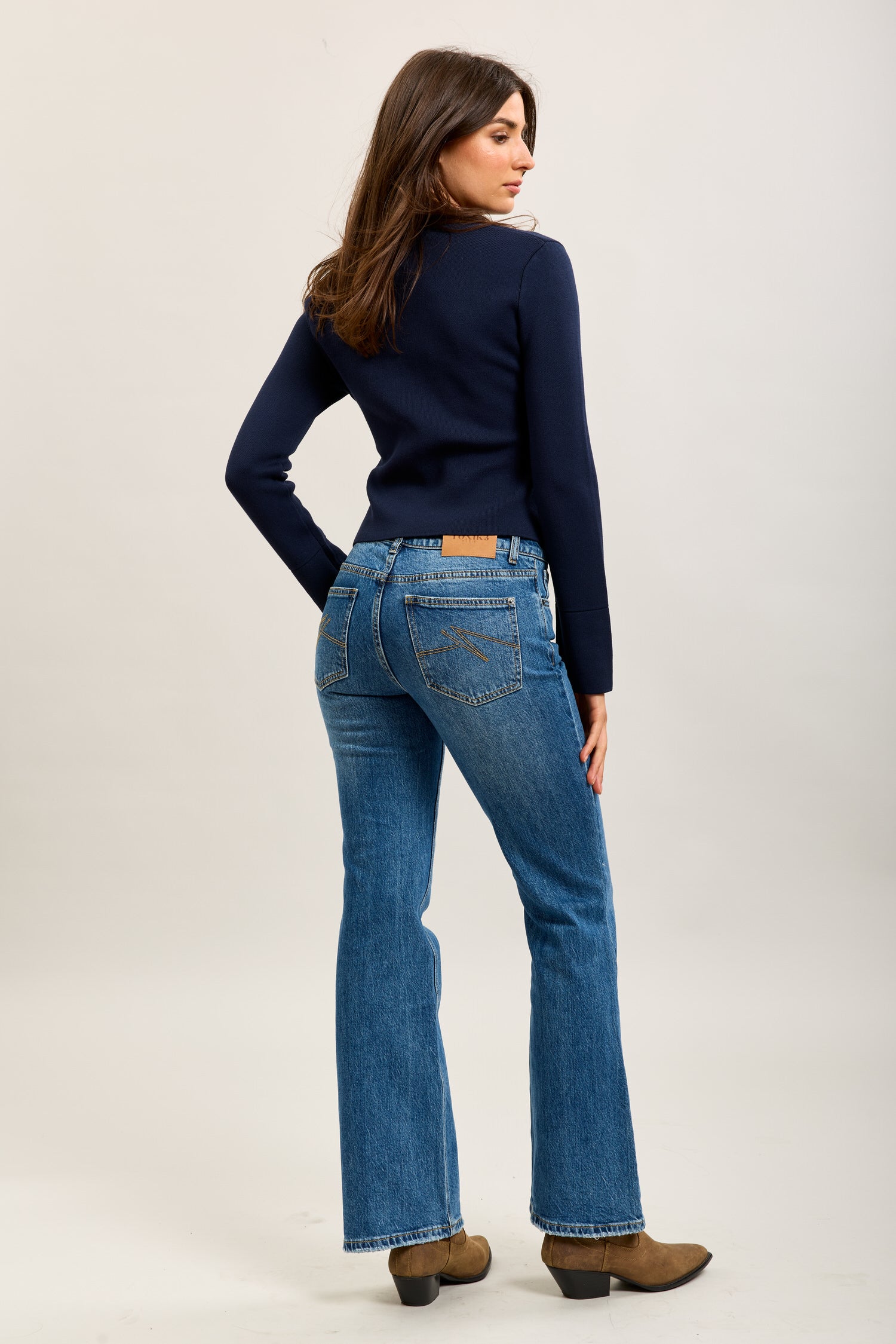 Toxik3 Bootcut-Jeanshose aus Stretch-Denim mit abgesteppten Taschen