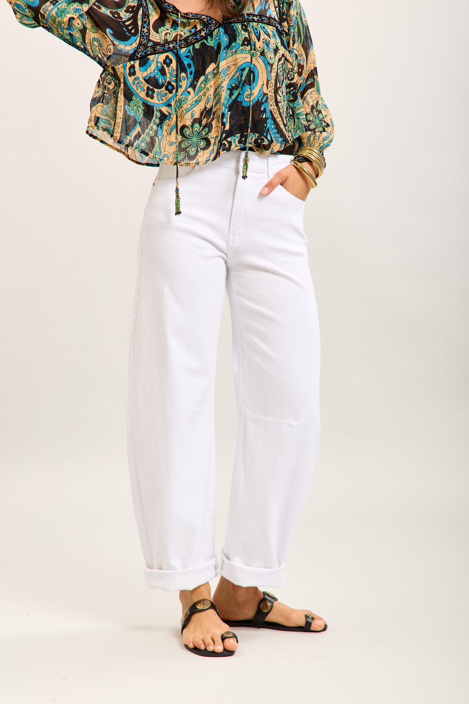 Pantalones vaqueros globo Toxik3 de denim elástico