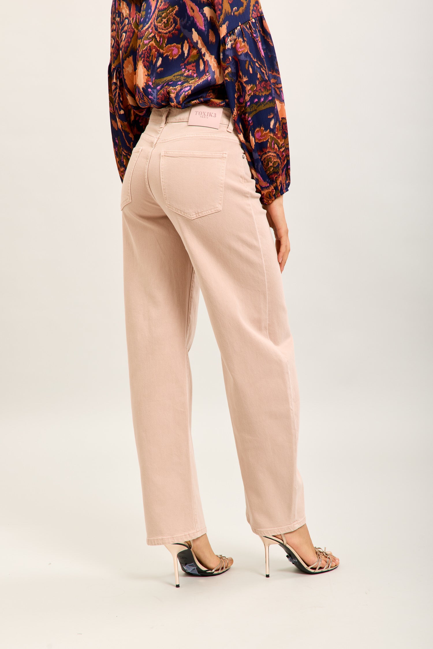 Pantalones vaqueros globo Toxik3 de denim elástico