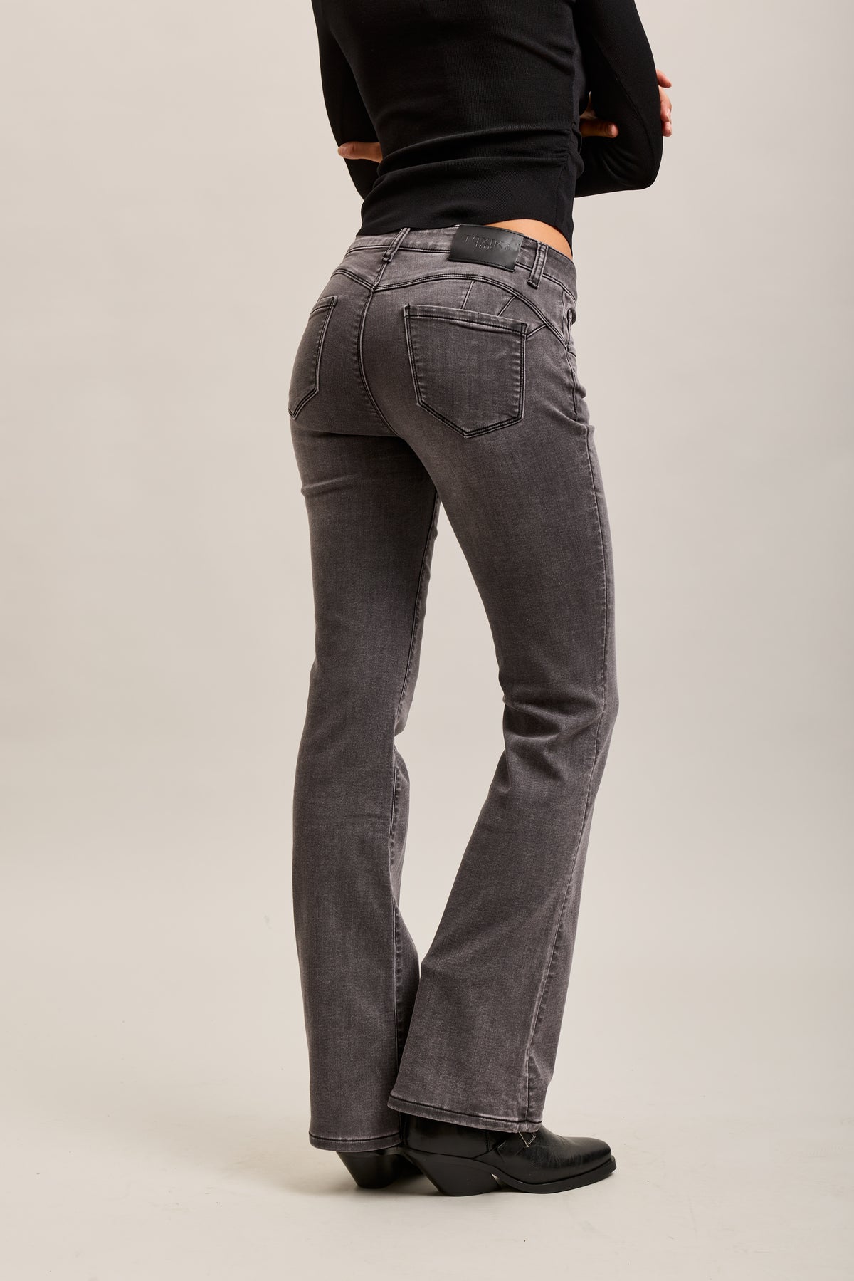 Toxik3 stretch push denim bootcut jean pants