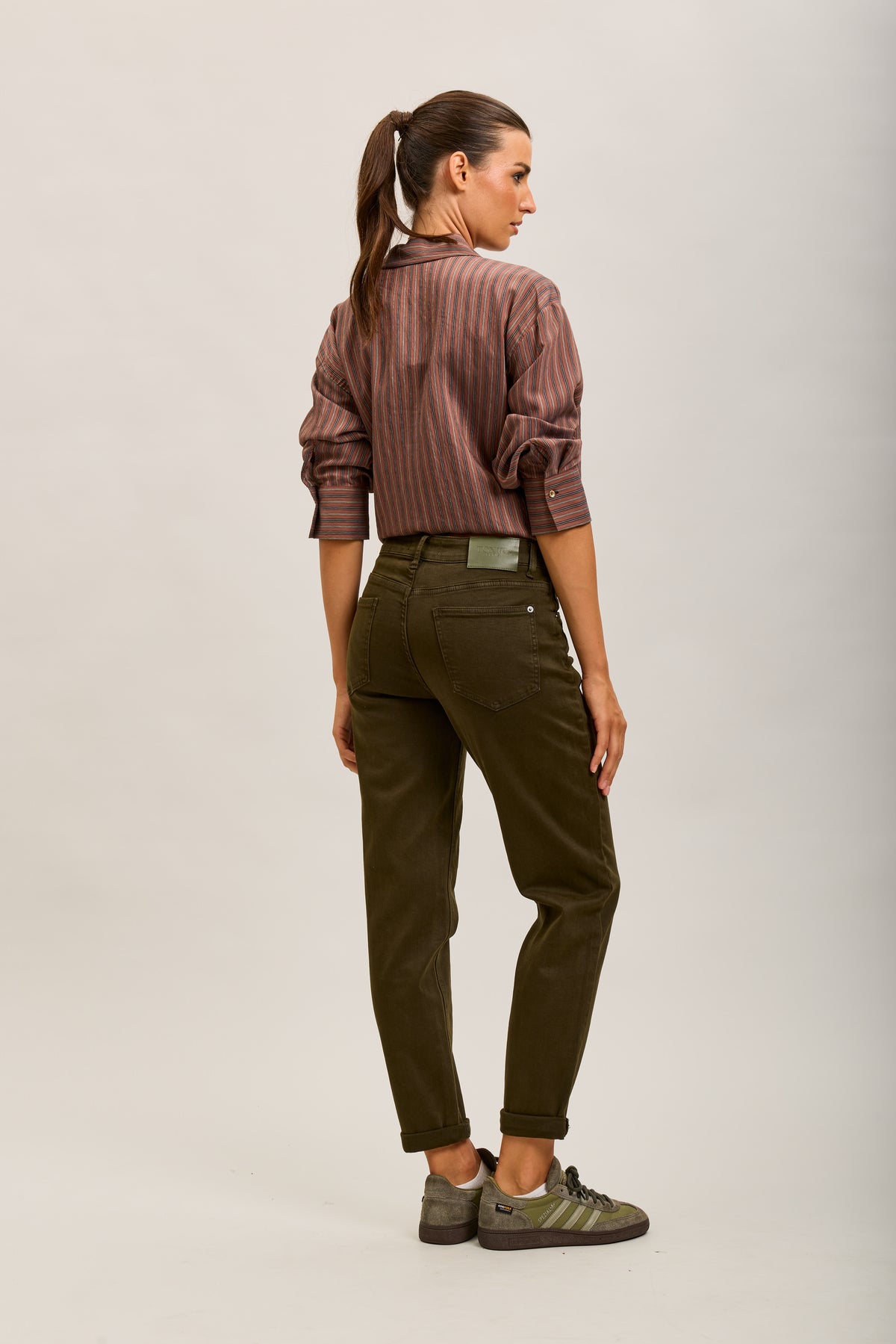 Toxik3 pantalon jean mom cropped denim stretch ourlet