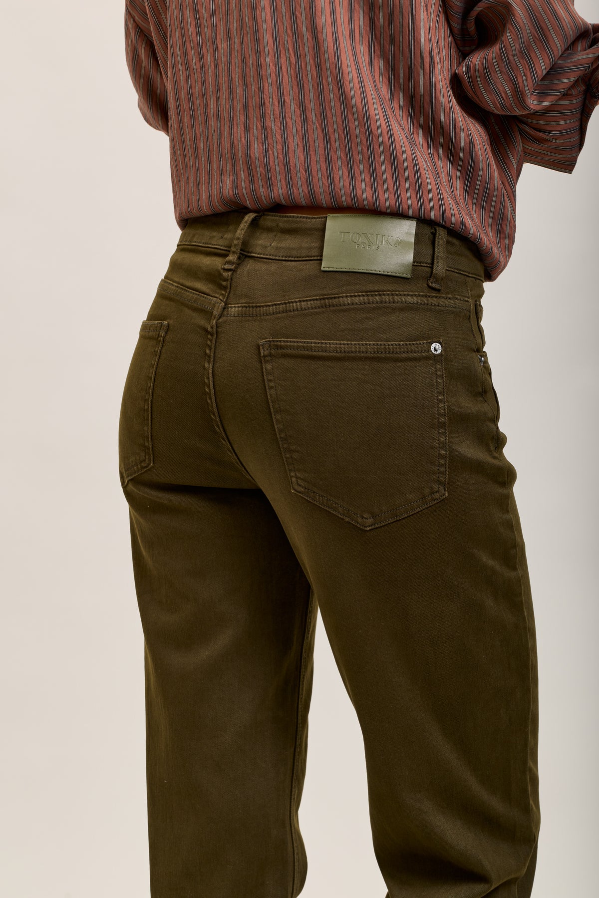 Toxik3 pantalon jean mom cropped denim stretch ourlet