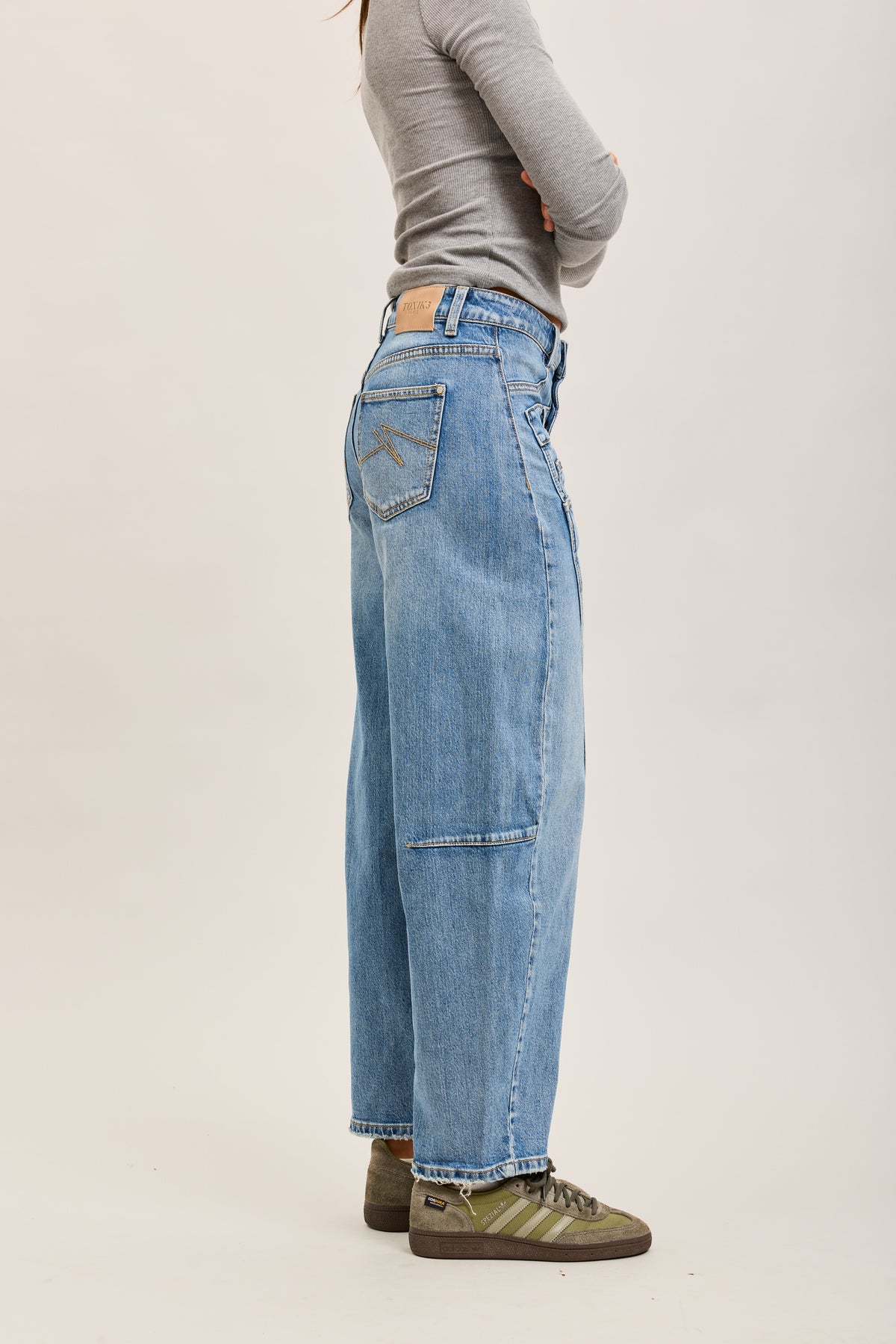 Toxik3 pantalon jean balloon Lyocell asymétrique