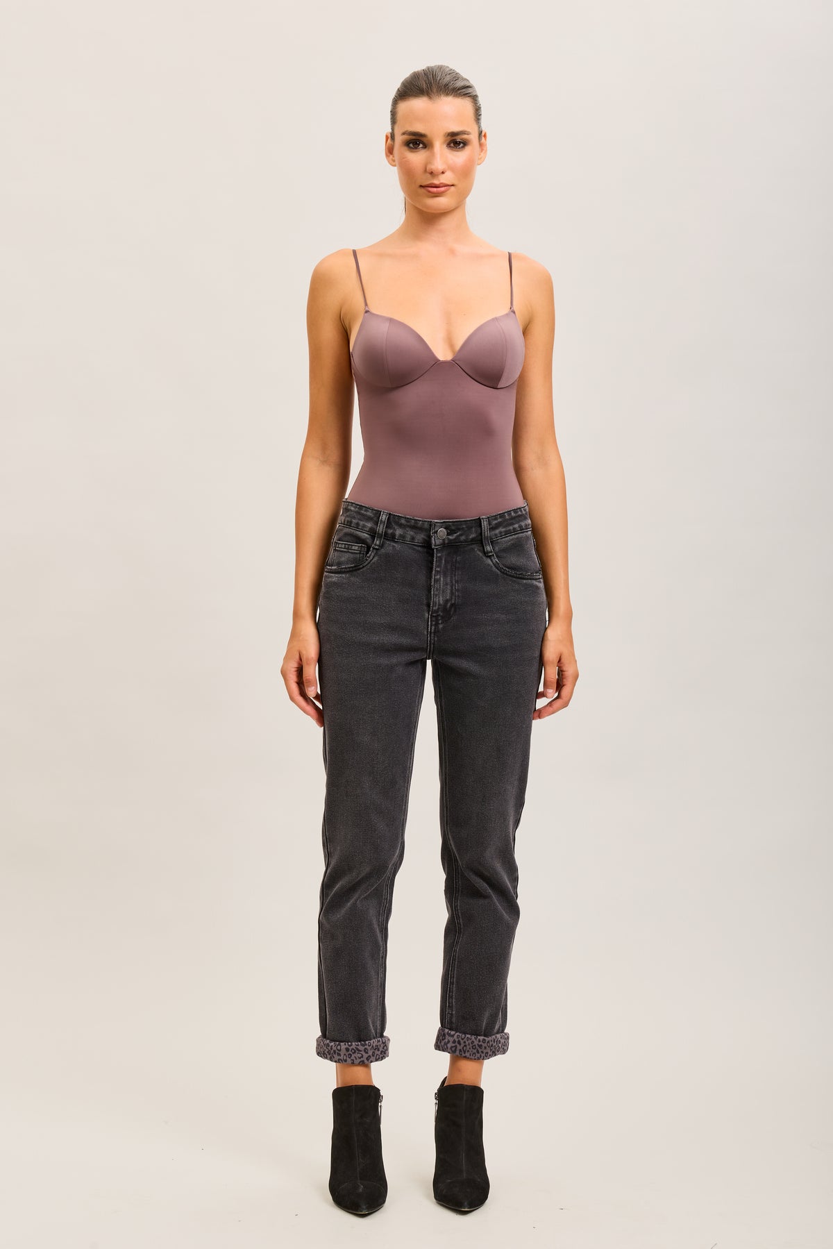 Toxik3 pantalon jean mom cropped denim stretch ourlet léopard