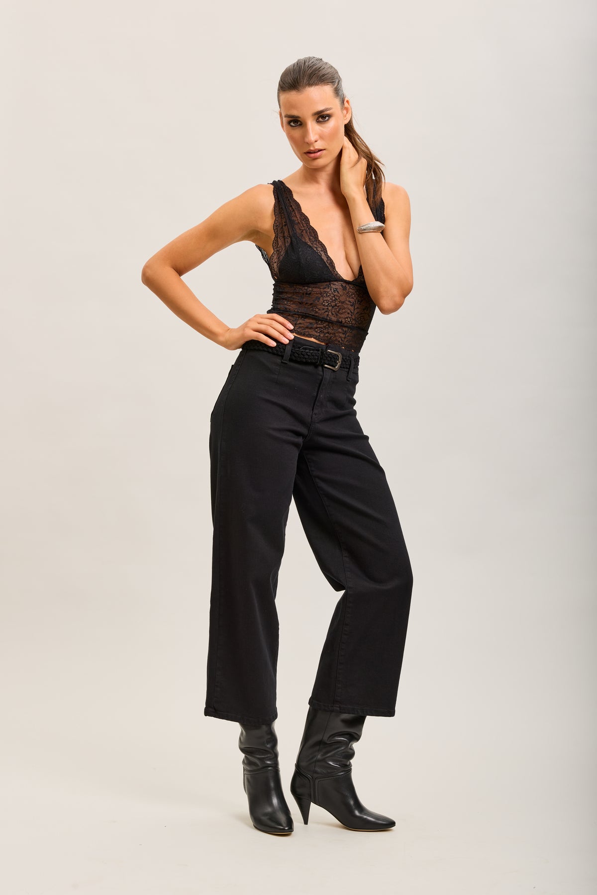 Toxik3 straight cropped denim stretch jean pants with belt