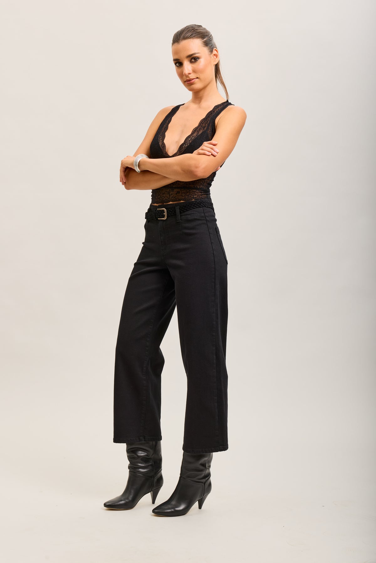 Toxik3 straight cropped denim stretch jean pants with belt