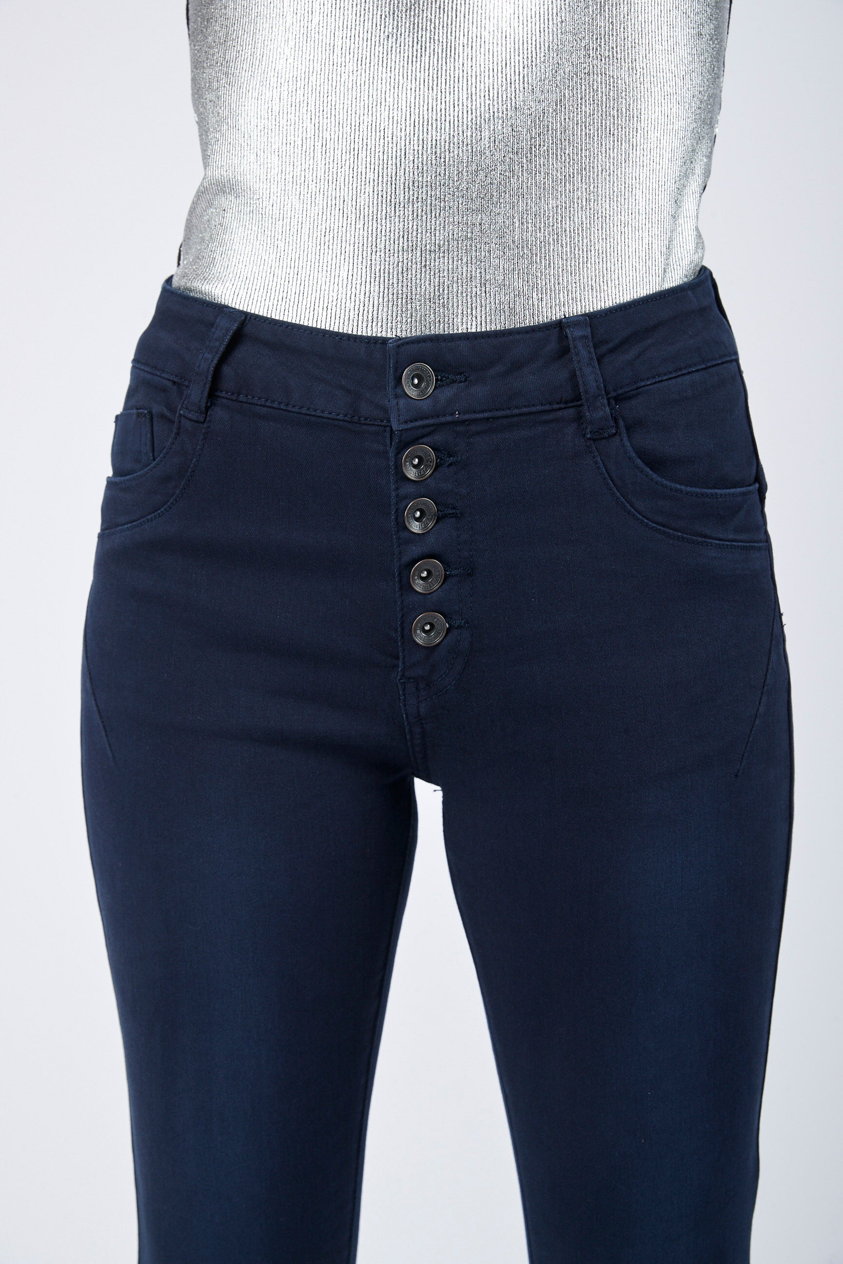 Crushed pants with buttons - Channée