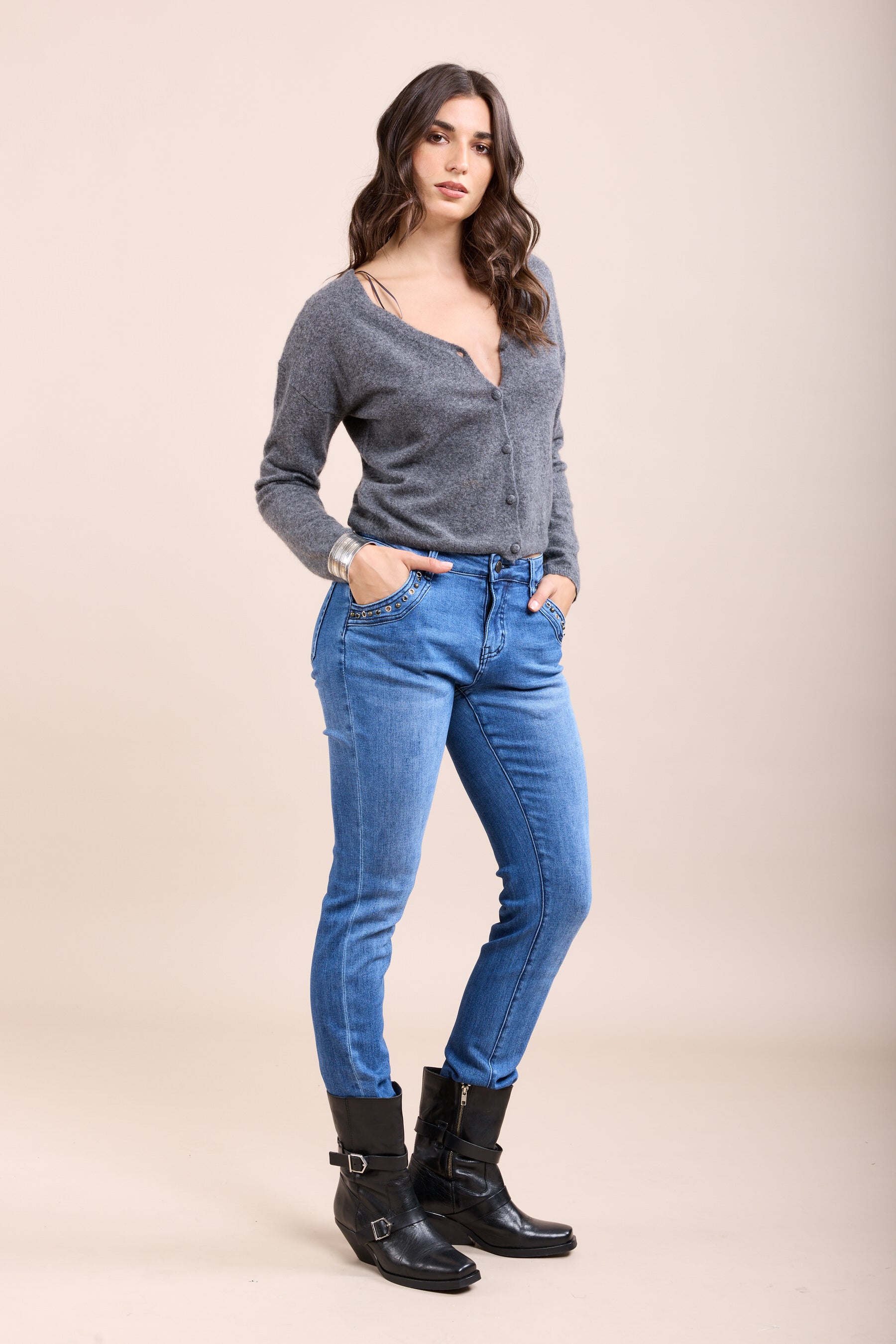 Toxik3 slim stretch jeans stud details western pockets