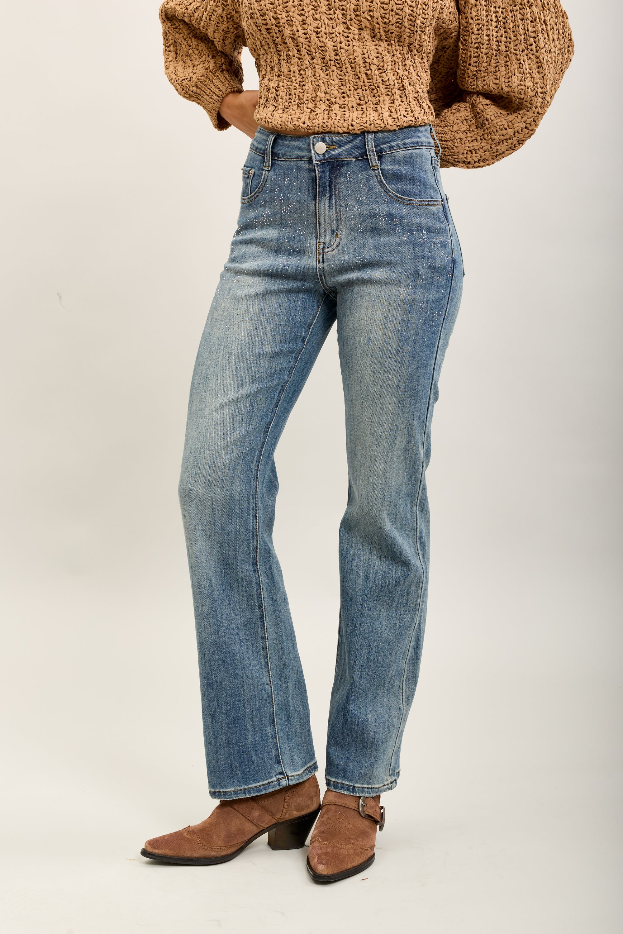 Toxik3 straight stretch denim pants with flower decorations