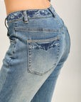 Toxik3 gewaschene, gerade Jeans mit Büffel-Stickmustern