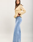 Toxik3 Stretch weite Jeanshose mit kleinen Taschen
