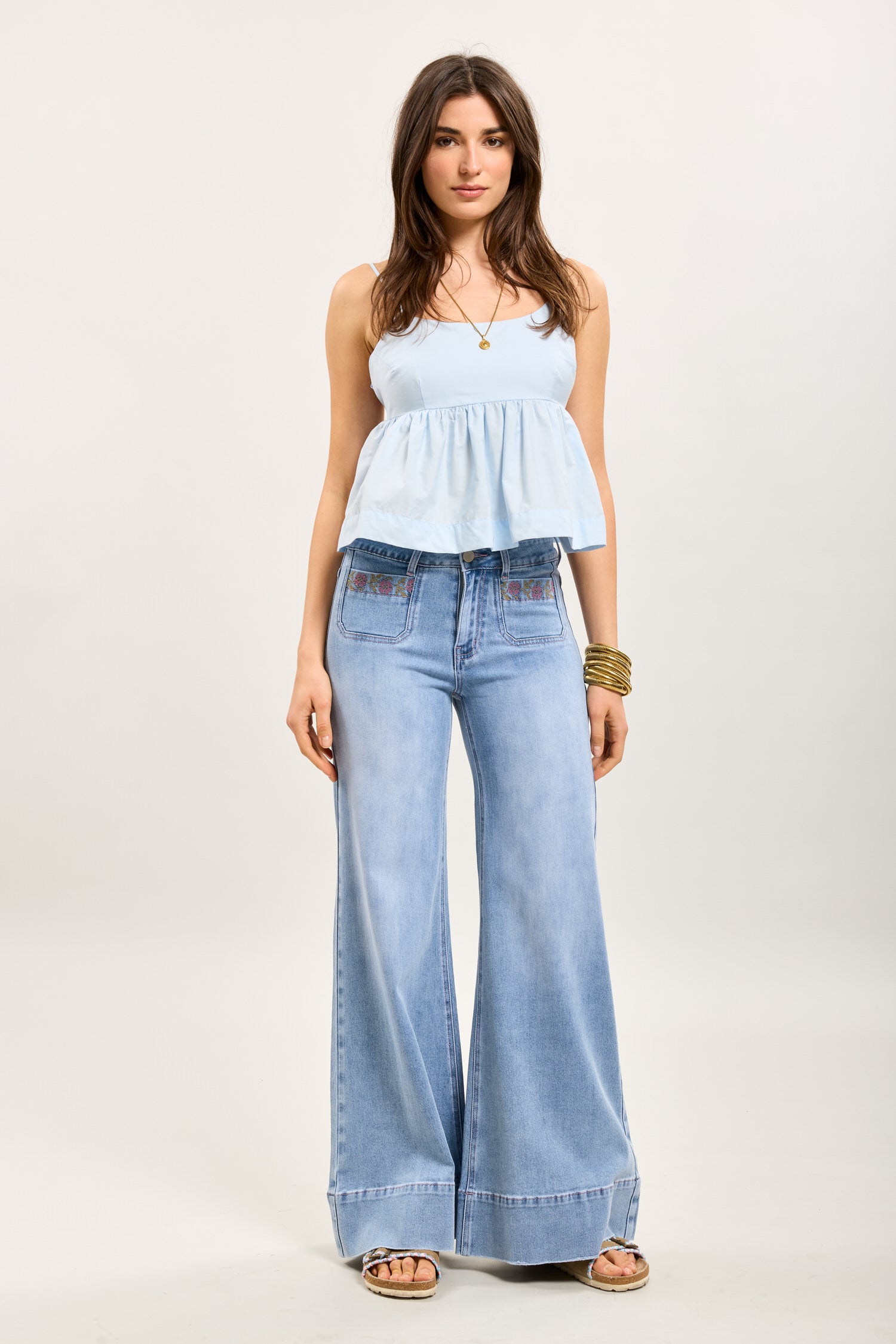 Toxik3 stretch jean pants wide pockets embroidered flowers