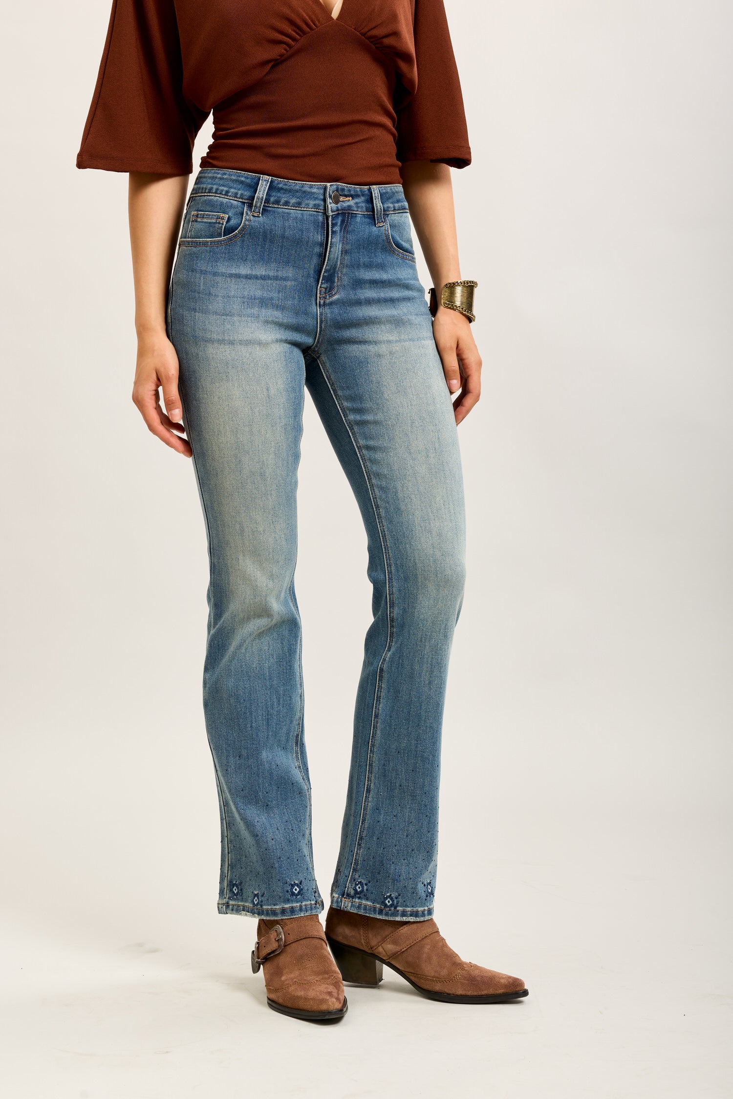 Toxik3 pantalon jean bootcut délavé denim stretch strass