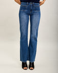 Pantalones vaqueros bootcut de denim elástico Toxik3 con bolsillos con tachuelas