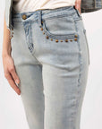 Palabos de detalles de los jeans - piedras